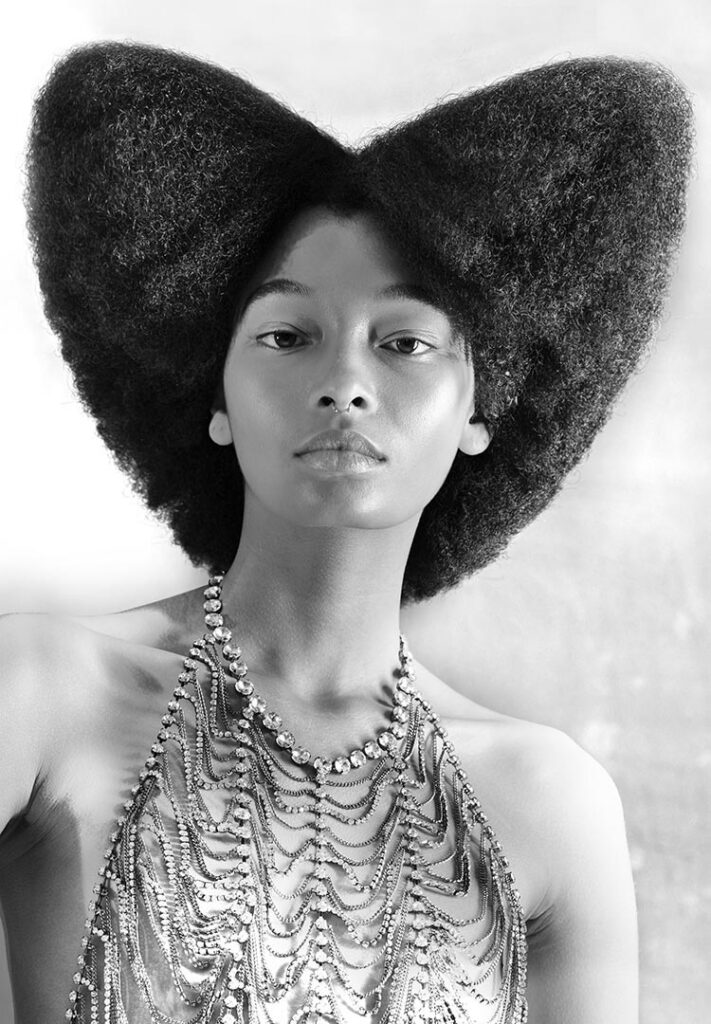 Sculptural | Lauren Leis